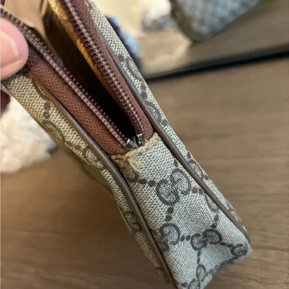 Gucci GG Pouch - Picture 12 of 12